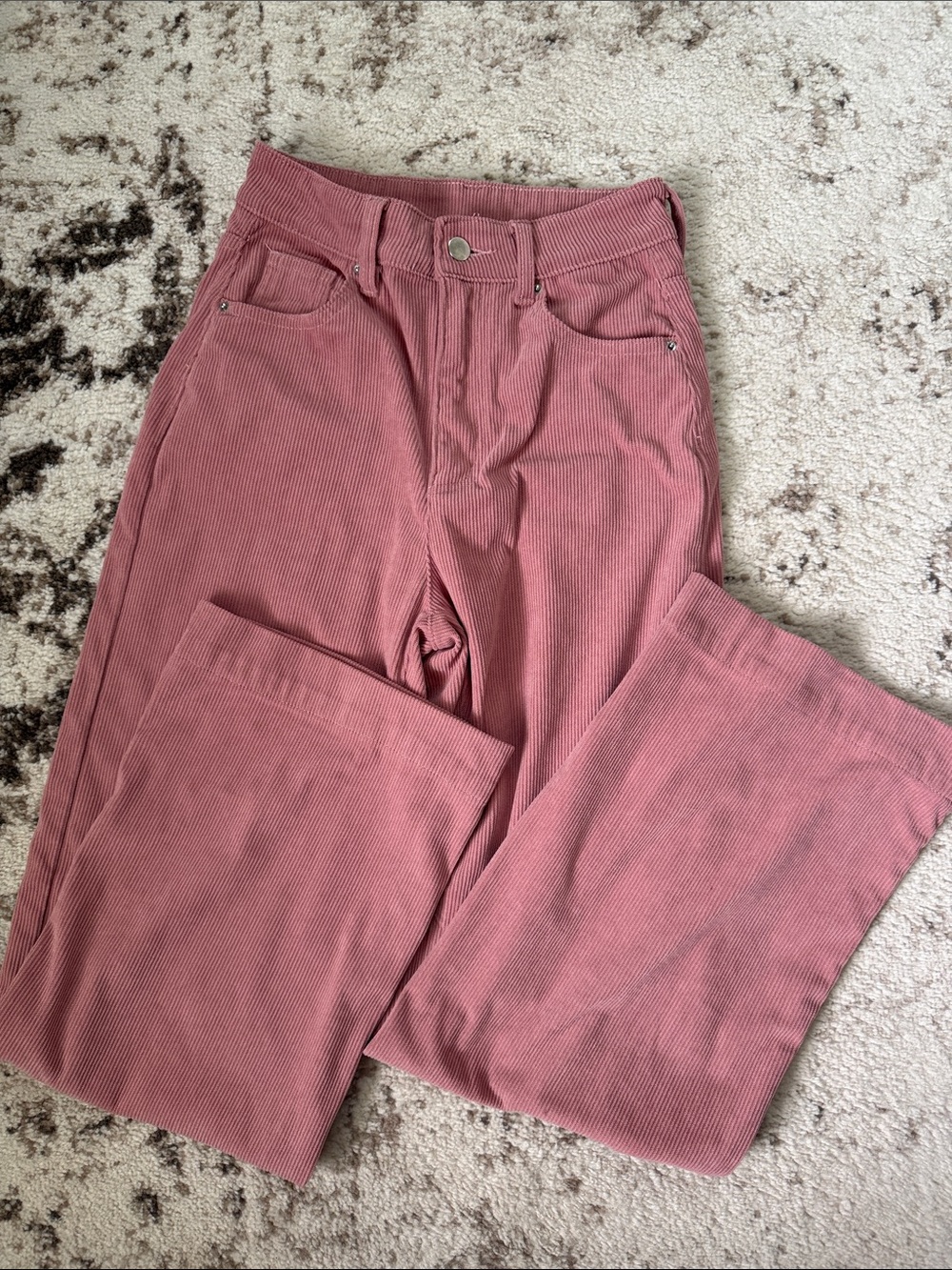 Women’s Corduroy Jeans in Dusty Rose - Stylish High-Waist Fit